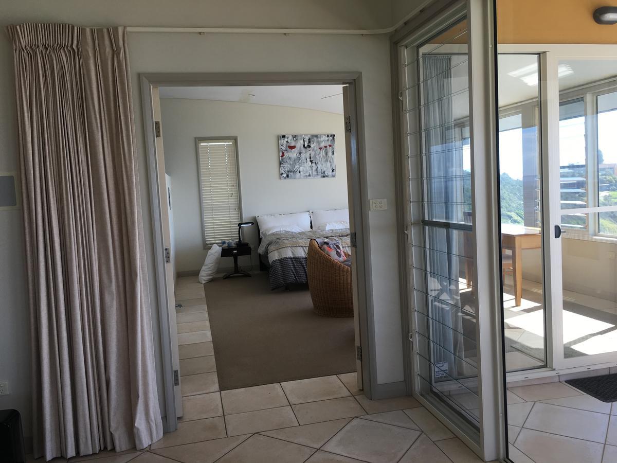 Oceanscape Luxury Beachfront Villas Скотс Хед Екстериор снимка