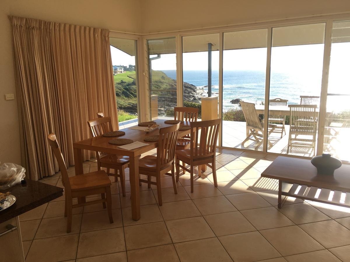 Oceanscape Luxury Beachfront Villas Скотс Хед Екстериор снимка